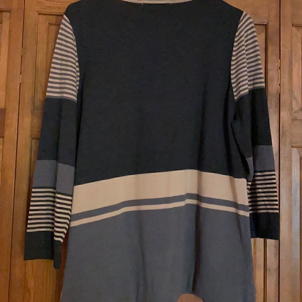 Allison Daley Sweater - Picture 7 of 8